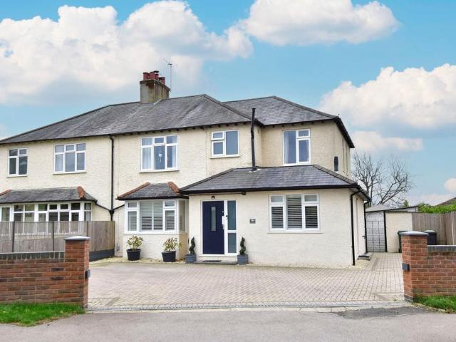 4 bedroom semi detached house for sale