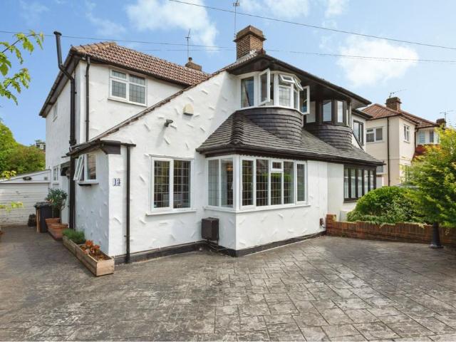 4 bedroom semi detached house for sale