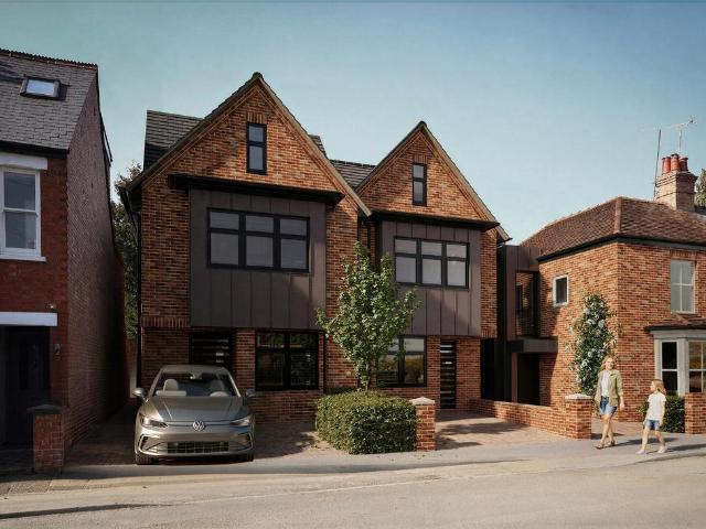 4 bedroom semi detached house for sale