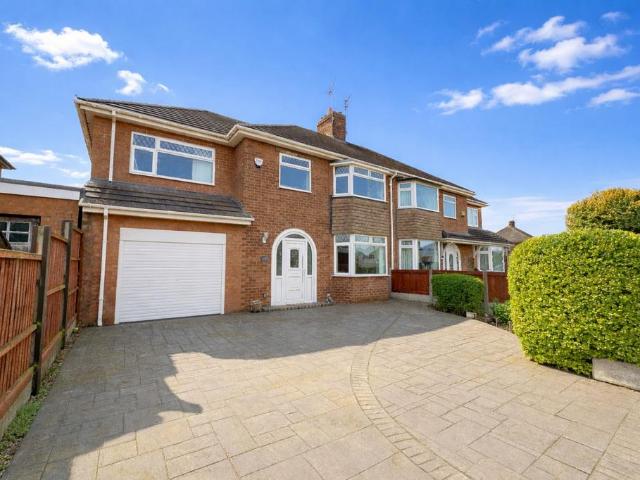 4 bedroom semi detached house for sale
