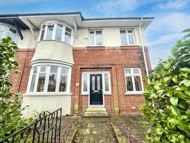 4 bedroom semi detached house for sale