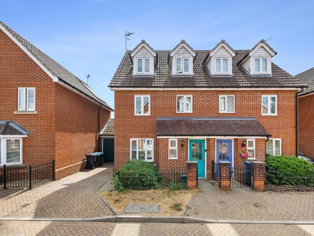 4 bedroom semi detached house for sale