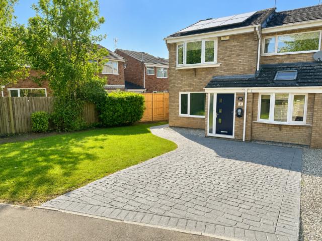 4 bedroom townhouse for sale