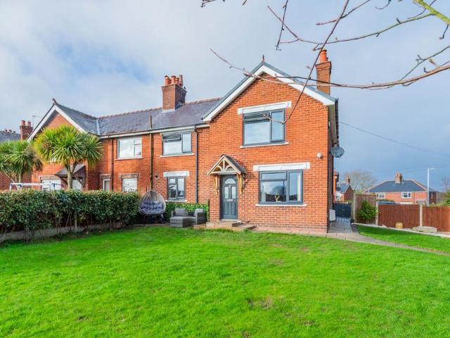 4 bedroom semi detached house for sale