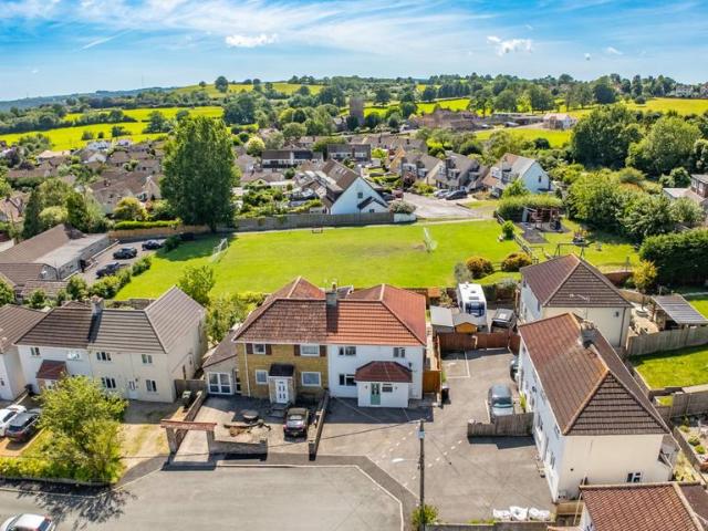 4 bedroom semi detached house for sale