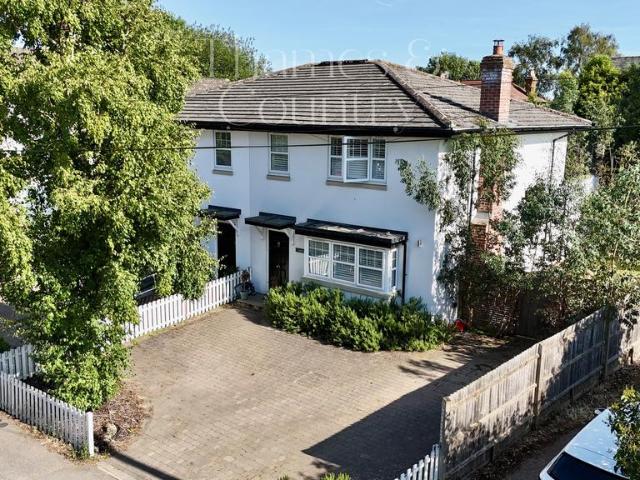 4 bedroom semi detached house for sale