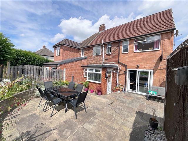 4 bedroom semi detached house for sale