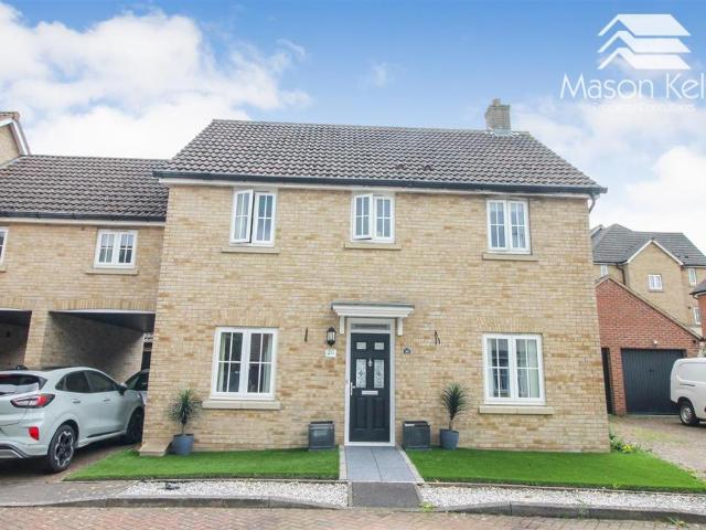 4 bedroom semi detached house for sale