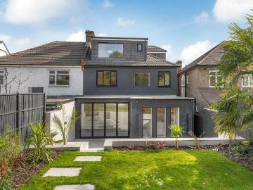 4 bedroom semi detached house for sale