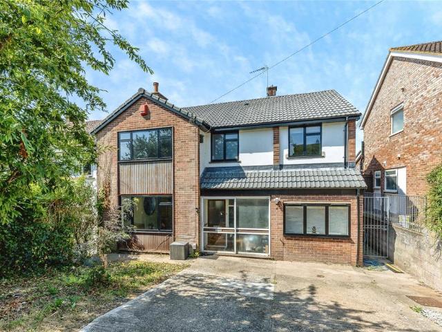 4 bedroom semi detached house for sale