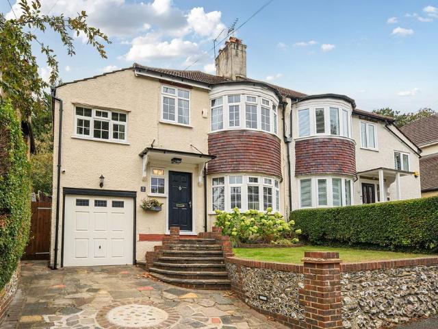 4 bedroom semi detached house for sale