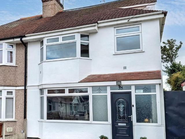 4 bedroom semi detached house for sale