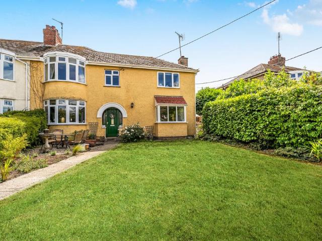 4 bedroom semi detached house for sale