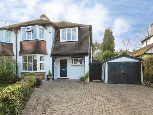 4 bedroom semi detached house for sale