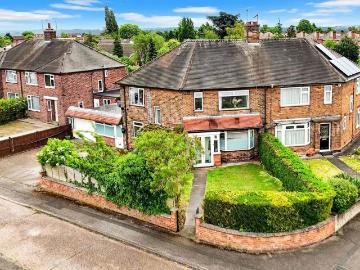 4 bedroom semi detached house for sale