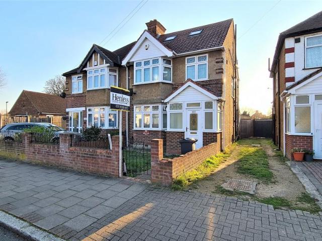 4 bedroom semi detached house for sale