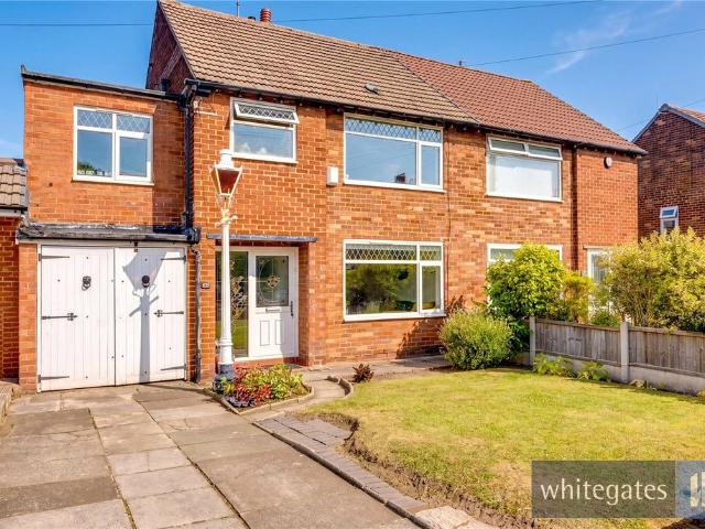4 bedroom semi detached house for sale