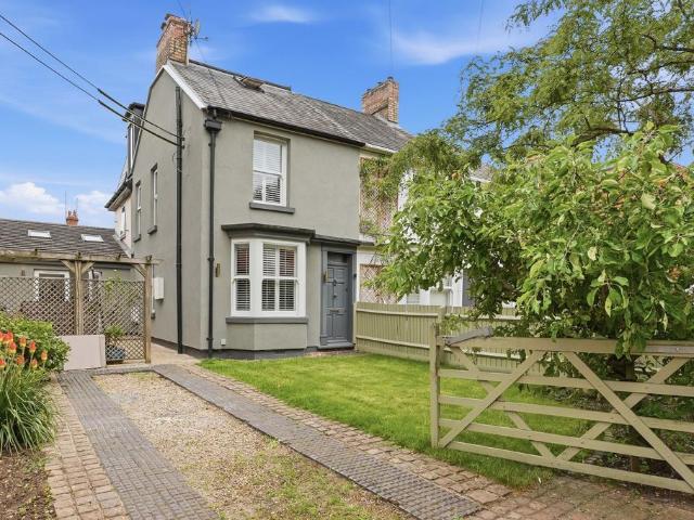 4 bedroom semi detached house for sale