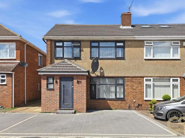 4 bedroom semi detached house for sale