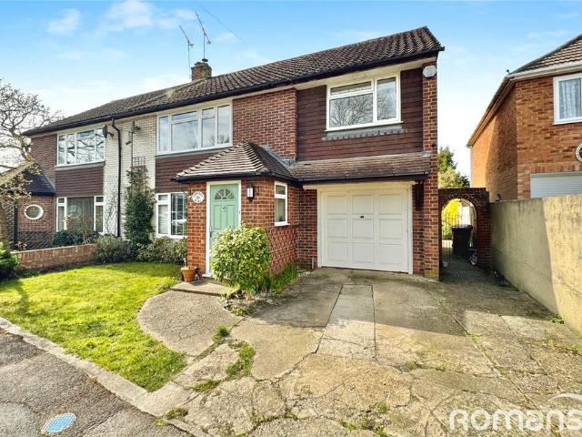 4 bedroom semi detached house for sale