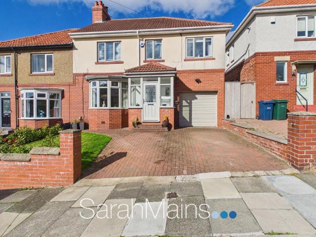 4 bedroom semi detached house for sale