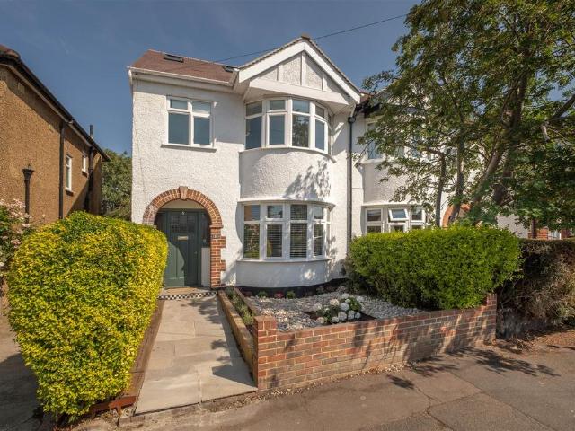 4 bedroom semi detached house for sale