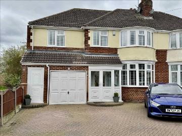 4 bedroom semi detached house for sale