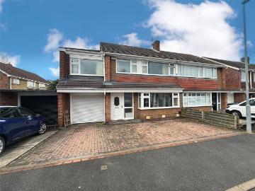 4 bedroom semi detached house for sale