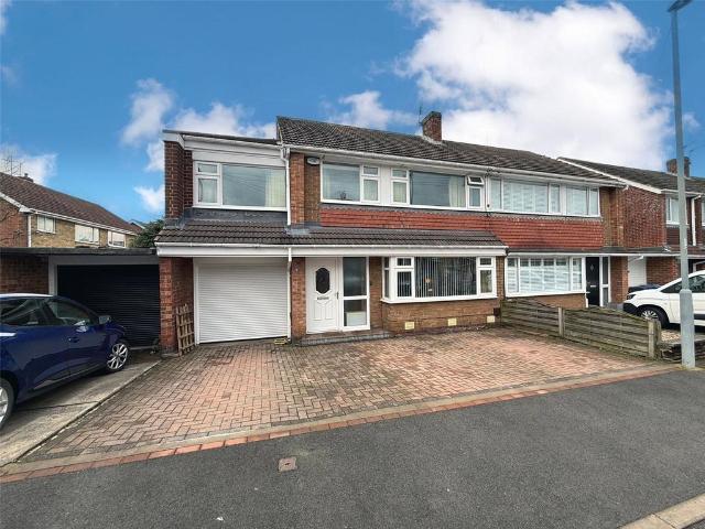 4 bedroom semi detached house for sale