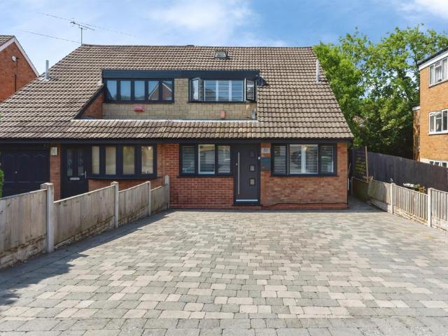 4 bedroom semi detached house for sale