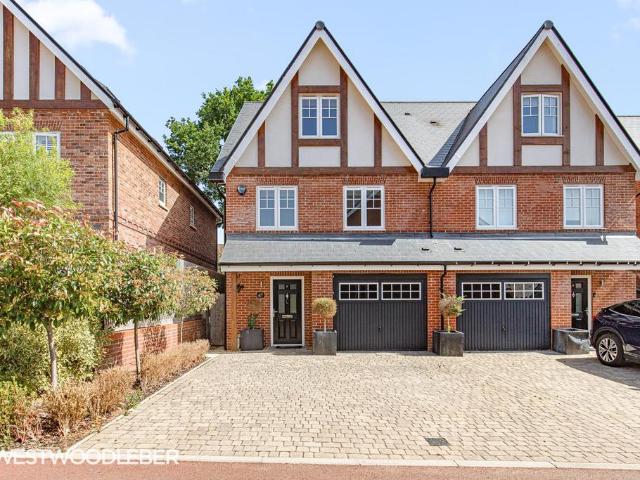 4 bedroom semi detached house for sale