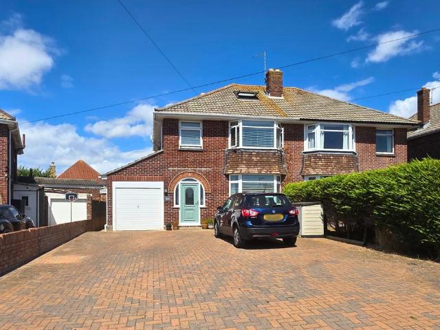5 bedroom semi detached house for sale
