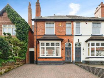 4 bedroom semi detached house for sale