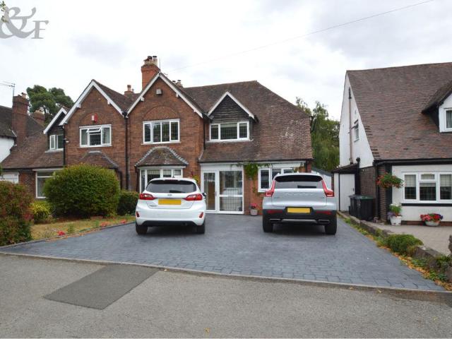 4 bedroom semi detached house for sale