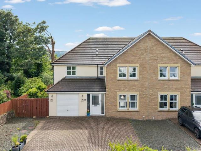 4 bedroom semi detached house for sale