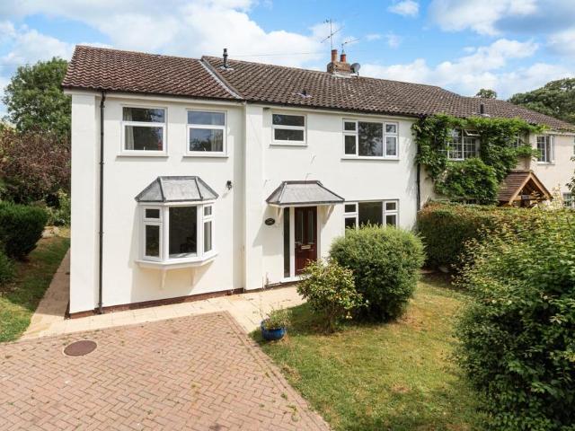 4 bedroom semi detached house for sale