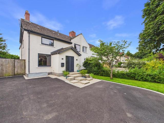 4 bedroom semi detached house for sale
