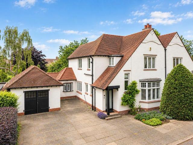 4 bedroom semi detached house for sale