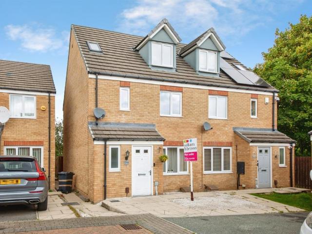 4 bedroom semi detached house for sale