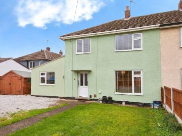 4 bedroom semi detached house for sale