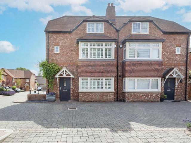 4 bedroom semi detached house for sale