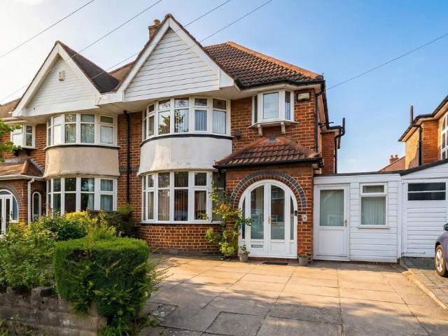 4 bedroom semi detached house for sale