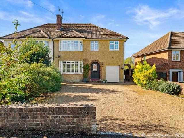 4 bedroom semi detached house for sale