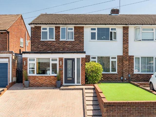 4 bedroom semi detached house for sale