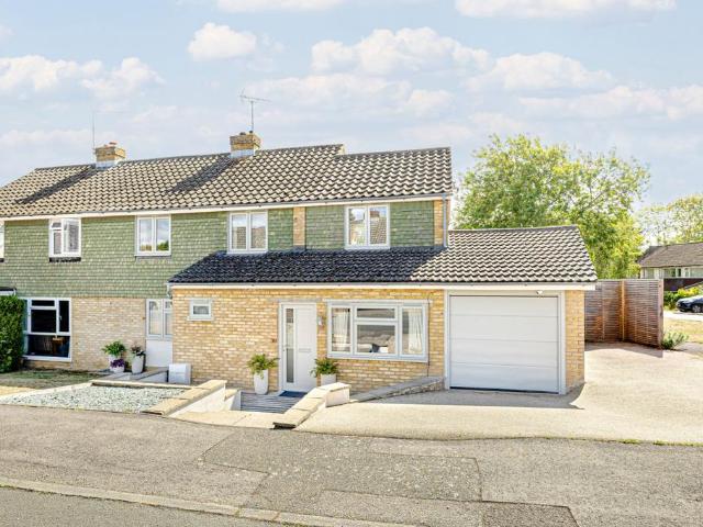 4 bedroom semi detached house for sale