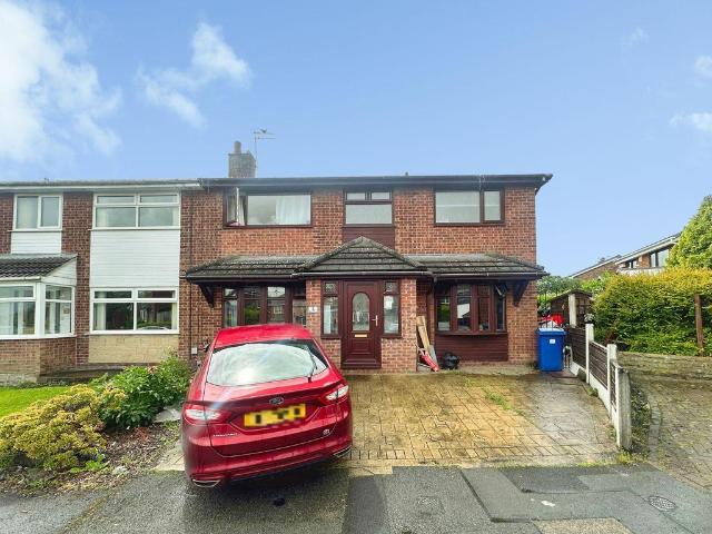 4 bedroom semi detached house for sale
