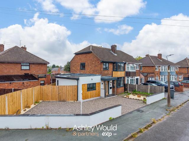 4 bedroom semi detached house for sale