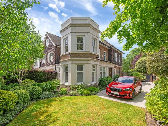4 bedroom semi detached house for sale
