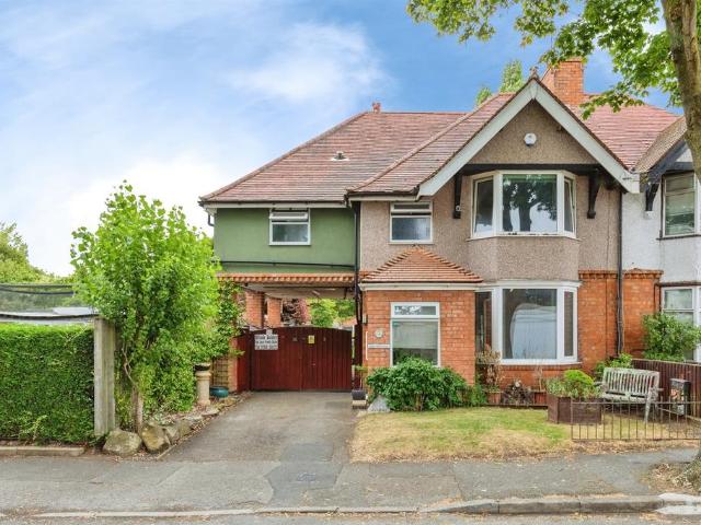 4 bedroom semi detached house for sale
