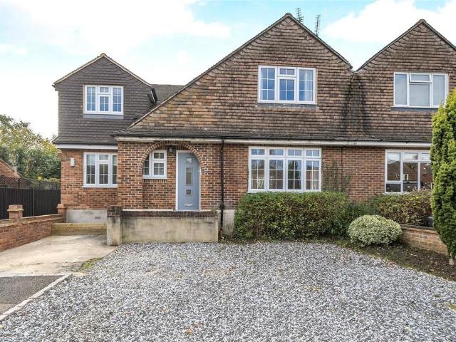 4 bedroom semi detached house for sale